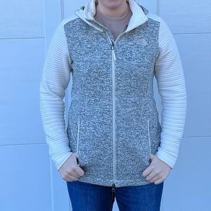 White and gray zip up north face sweatshirt jacket